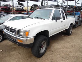 1994 TOYOTA PICK UP XTRA CAB WHITE 3.0 MT 4WD Z20914